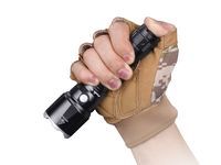 Фонарь ручной Fenix TK22UE - фото 4